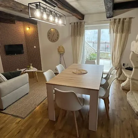 Gite - Comme A La Maison Saint-Martin-la-Rivière Buitenkant foto